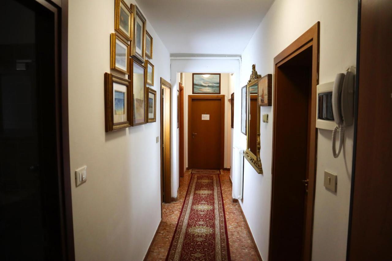 Venice Rainbow Apartment Екстериор снимка